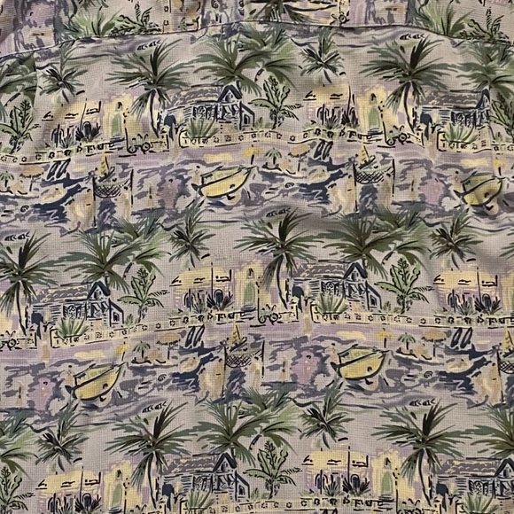 Bermuda Bay button up shirt, size L, good condition, smoke free home - Picture 4 of 4